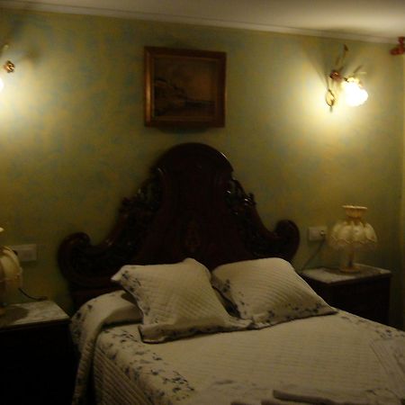 Hotel Casa Victoria Cirueña Zewnętrze zdjęcie